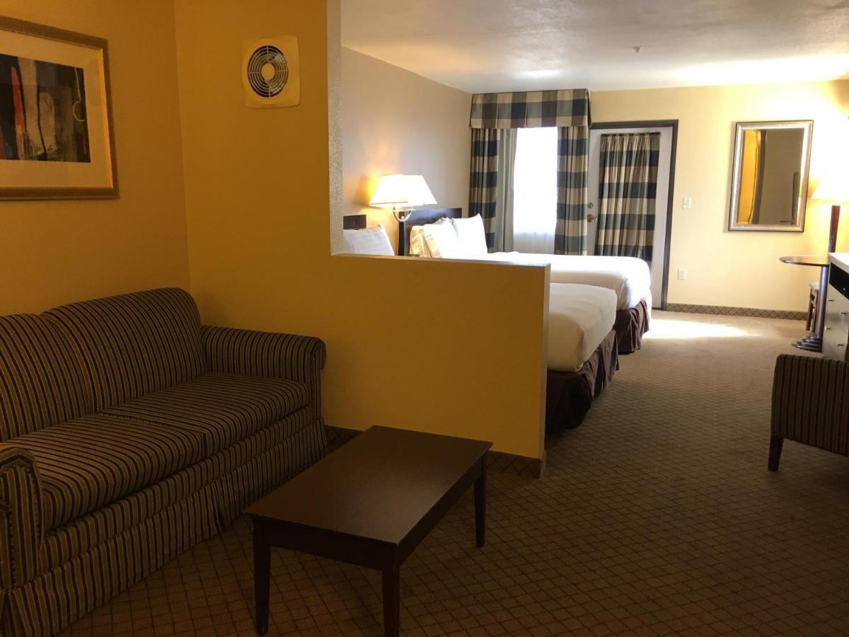 Holiday Inn Express Fallon By Ihg Luaran gambar